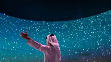 تجربة "نجم سهيل" الرقمية تأخذ زوار معرض أبوظبي للصيد في رحلة بصرية إلى سماء الإمارات 4 تجربة "نجم سهيل" الرقمية تأخذ زوار معرض أبوظبي للصيد في رحلة بصرية إلى سماء الإمارات