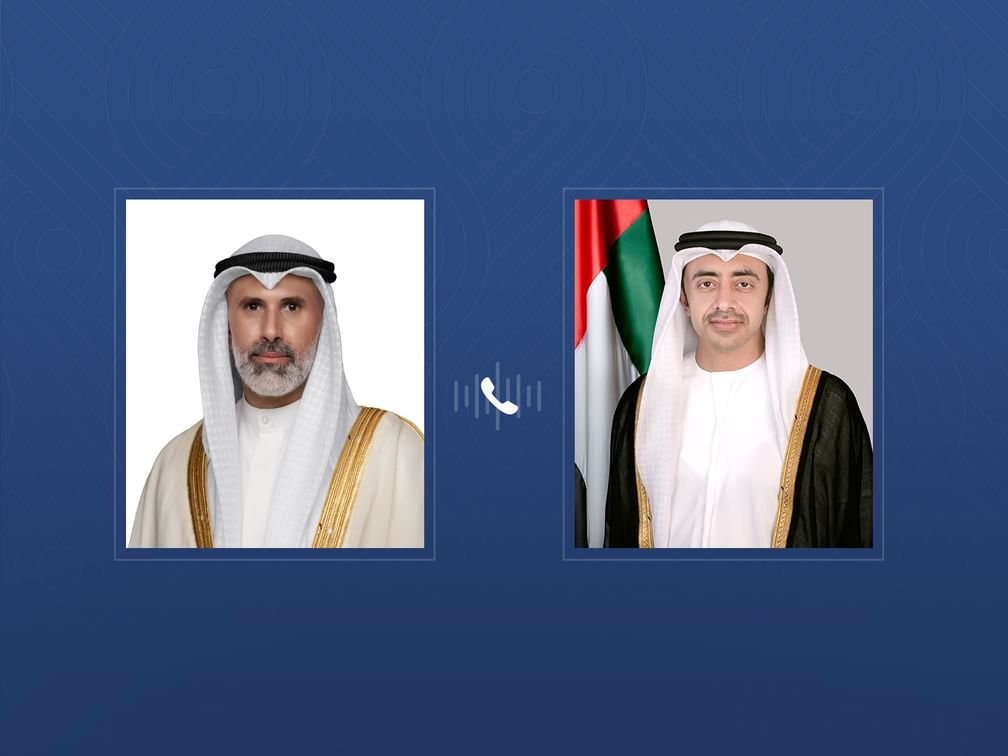 عبد الله بن زايد يتلقى اتصالاً هاتفياً من وزير خارجية الكويت 1 عبد الله بن زايد يتلقى اتصالاً هاتفياً من وزير خارجية الكويت