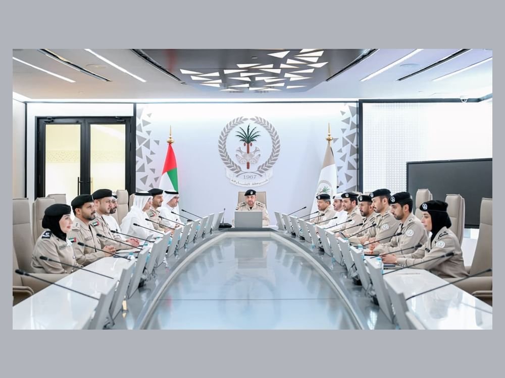 مجلس القيادة العليا بشرطة الشارقة يستعرض منظومة الابتكار وجودة الخدمات 1 مجلس القيادة العليا بشرطة الشارقة يستعرض منظومة الابتكار وجودة الخدمات