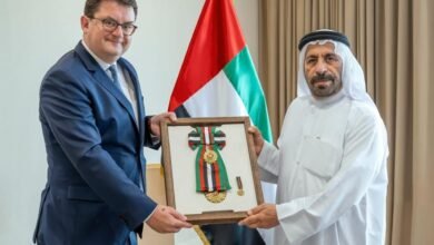 رئيس الدولة يمنح سفير النمسا وسام زايد الثاني من الدرجة الأولى 4 رئيس الدولة يمنح سفير النمسا وسام زايد الثاني من الدرجة الأولى