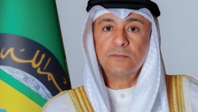 أمين عام مجلس التعاون يدين الاعتداء الإيراني على ناقلتين لـ"أدنوك" في مضيق هرمز