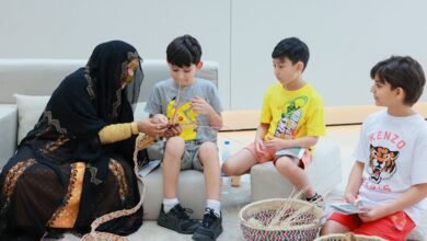 متحف زايد الوطني يحتفي بالمرأة الإماراتية