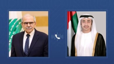 عبد الله بن زايد يتلقى اتصالاً هاتفياً من رئيس وزراء لبنان