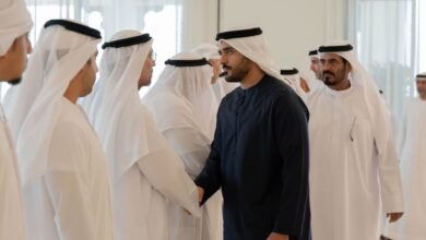 زايد بن محمد بن زايد يقدم واجب العزاء في وفاة والدة الشهيد خليل إبراهيم المرزوقي 2 زايد بن محمد بن زايد يقدم واجب العزاء في وفاة والدة الشهيد خليل إبراهيم المرزوقي