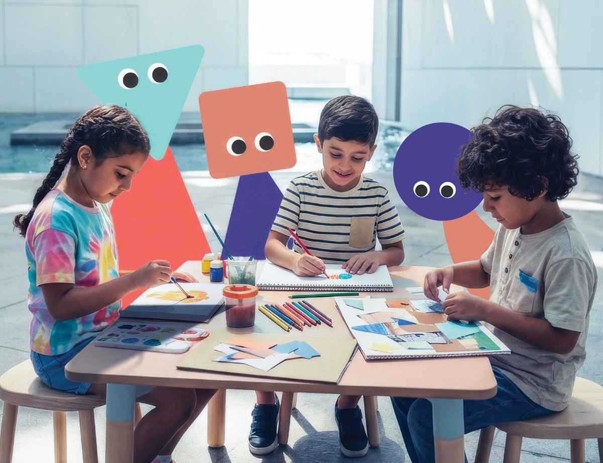 الأطفال يكتشفون عالم الألعاب في المخيم الصيفي الجديد في «متحف اللوفر» أبوظبي 1 الأطفال