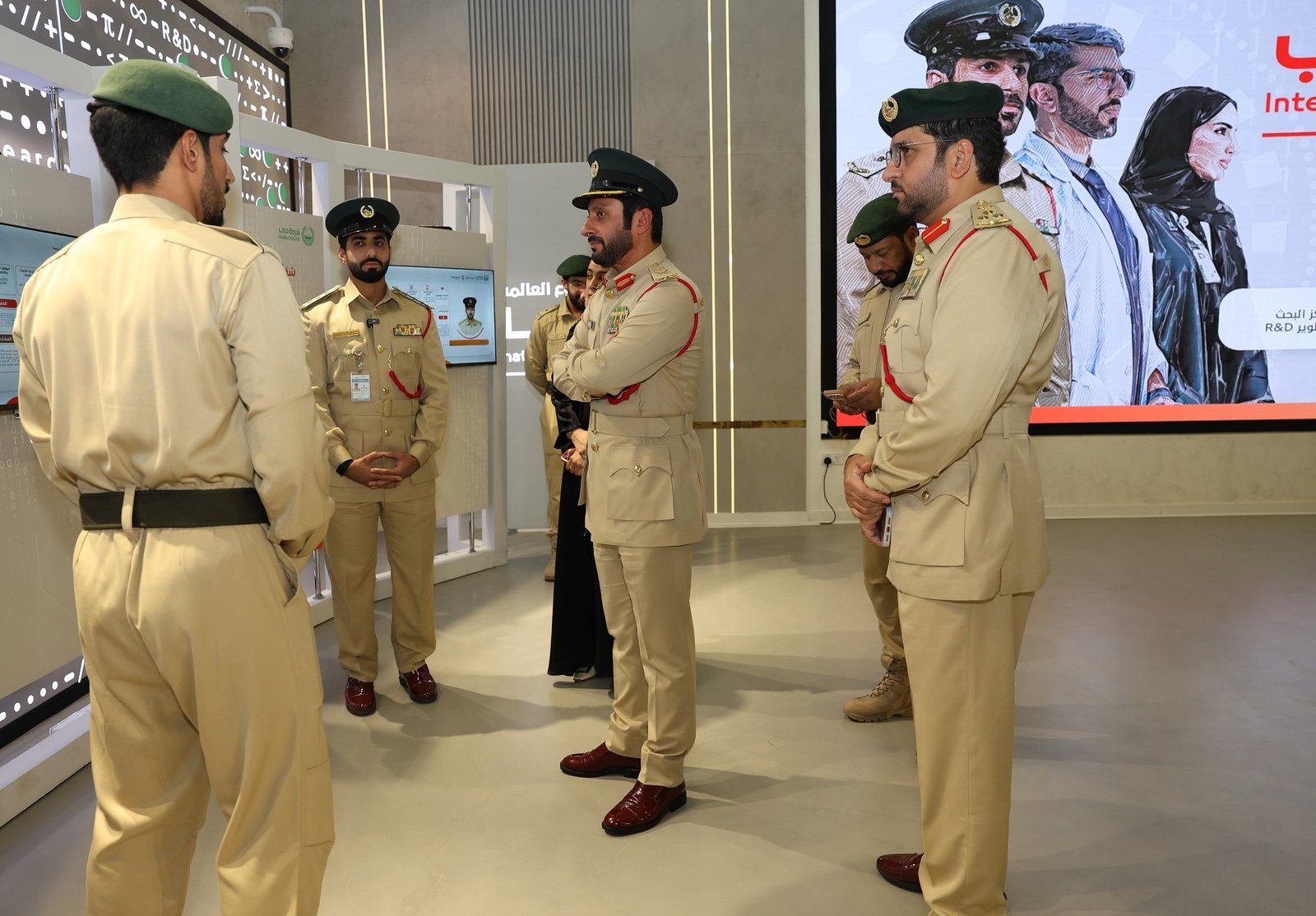 اللواء أحمد زعل يطلع على فعاليات الأسبوع العالمي للشباب 1 اللواء أحمد زعل