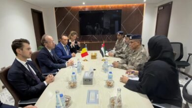 شرطة أبوظبي تبحث مع وفد بلجيكي تعزيز التعاون في مجال الفروسية 3 شرطة أبوظبي