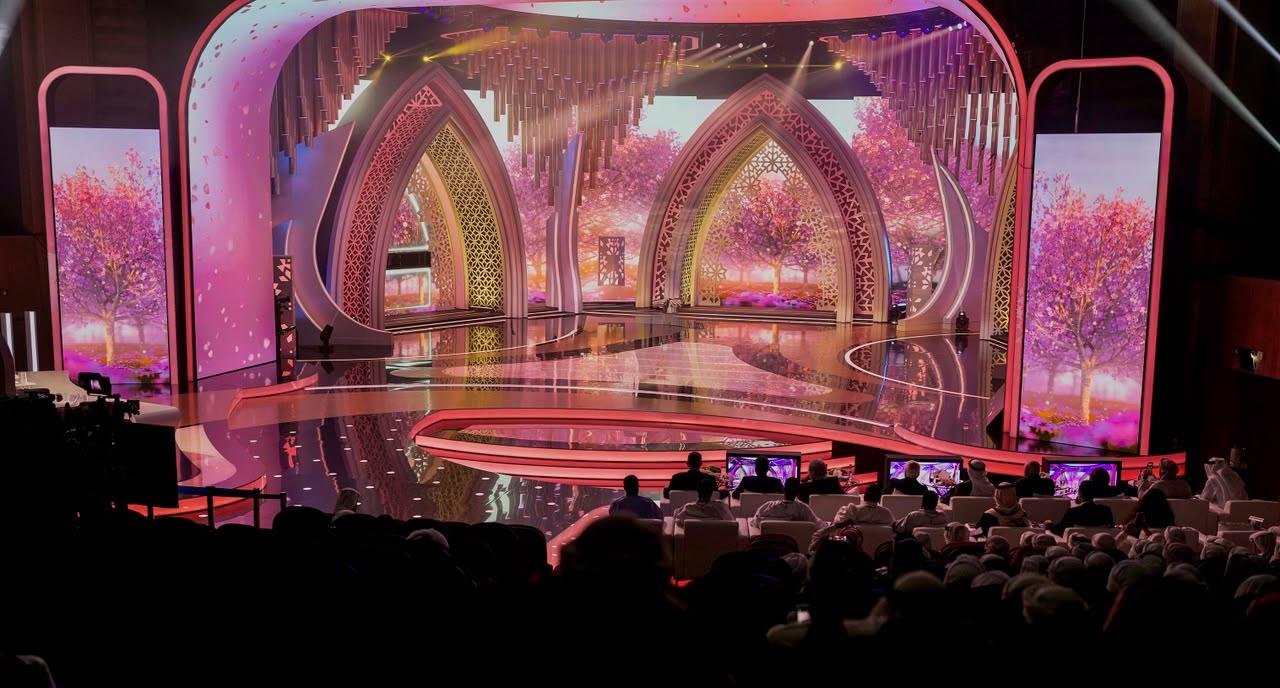 أبوظبي تستضيف 150 شاعراً مع انطلاق مقابلات أمير الشعراء 12 1 أبوظبي تستضيف 150 شاعراً مع انطلاق مقابلات أمير الشعراء 12