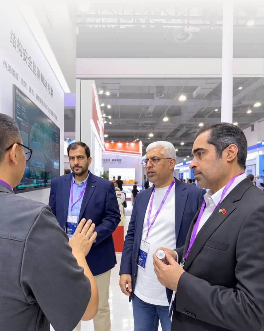 وفد بلدية عجمان يطلع على أحدث التقنيات الذكية في مجالات جودة الهواء والمياه بمعرض بشنغهاي 1 بلدية عجمان