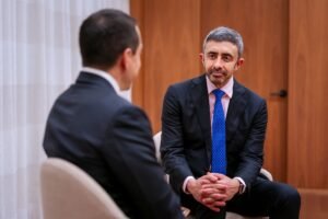 عبدالله بن زايد يلتقي رئيس الإكوادور على هامش اجتماعات الجمعية العامة للأمم المتحدة في نيويورك 2 عبدالله بن زايد يلتقي رئيس الإكوادور على هامش اجتماعات الجمعية العامة للأمم المتحدة في نيويورك