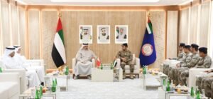 قائد عام شرطة أبوظبي يستقبل سفير مملكة البحرين لدى الدولة 3 قائد عام شرطة أبوظبي يستقبل سفير مملكة البحرين لدى الدولة