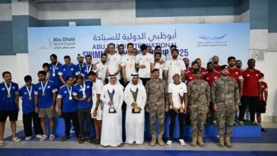 شرطة أبوظبي تتوج الفائزين في بطولة درع المدير العام للسباحة 2026 3 شرطة أبوظبي