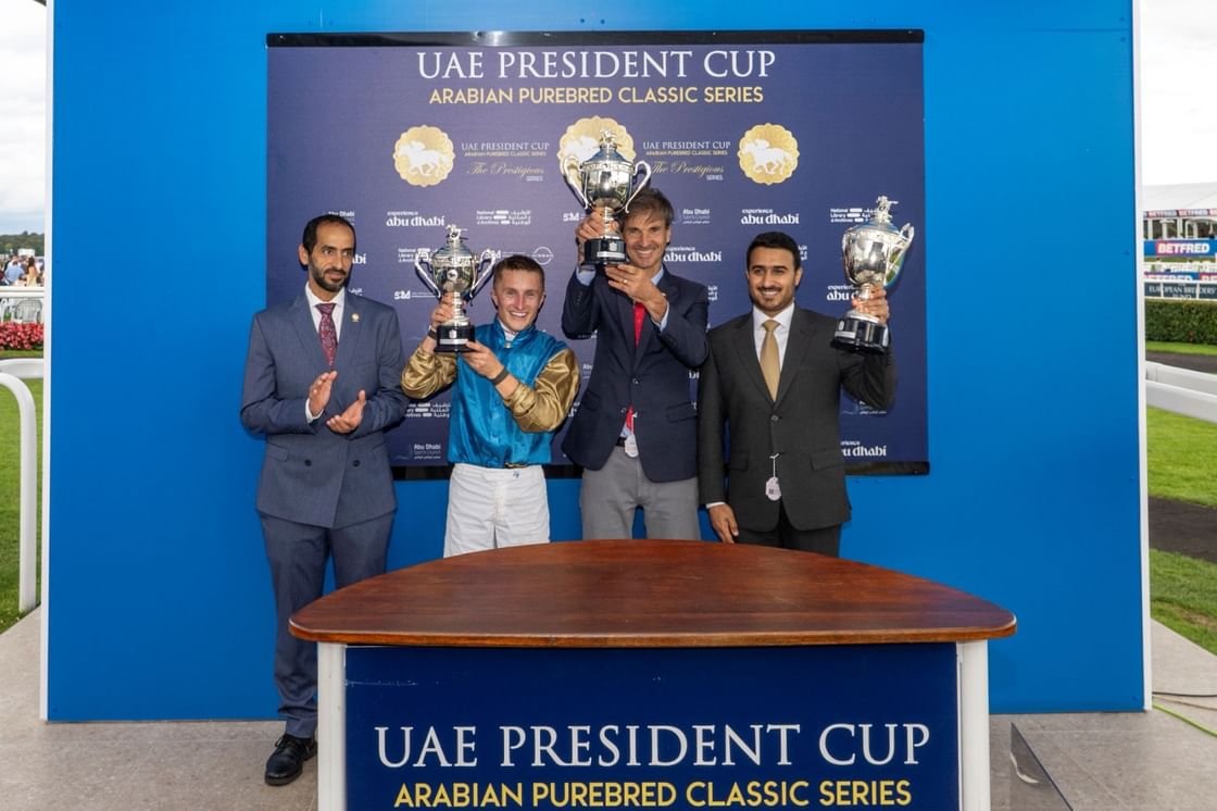 المهر "روميو إيه تي" يتوج بلقب كأس رئيس الدولة للخيول العربية الأصيلة في دونكاستر 1 المهر