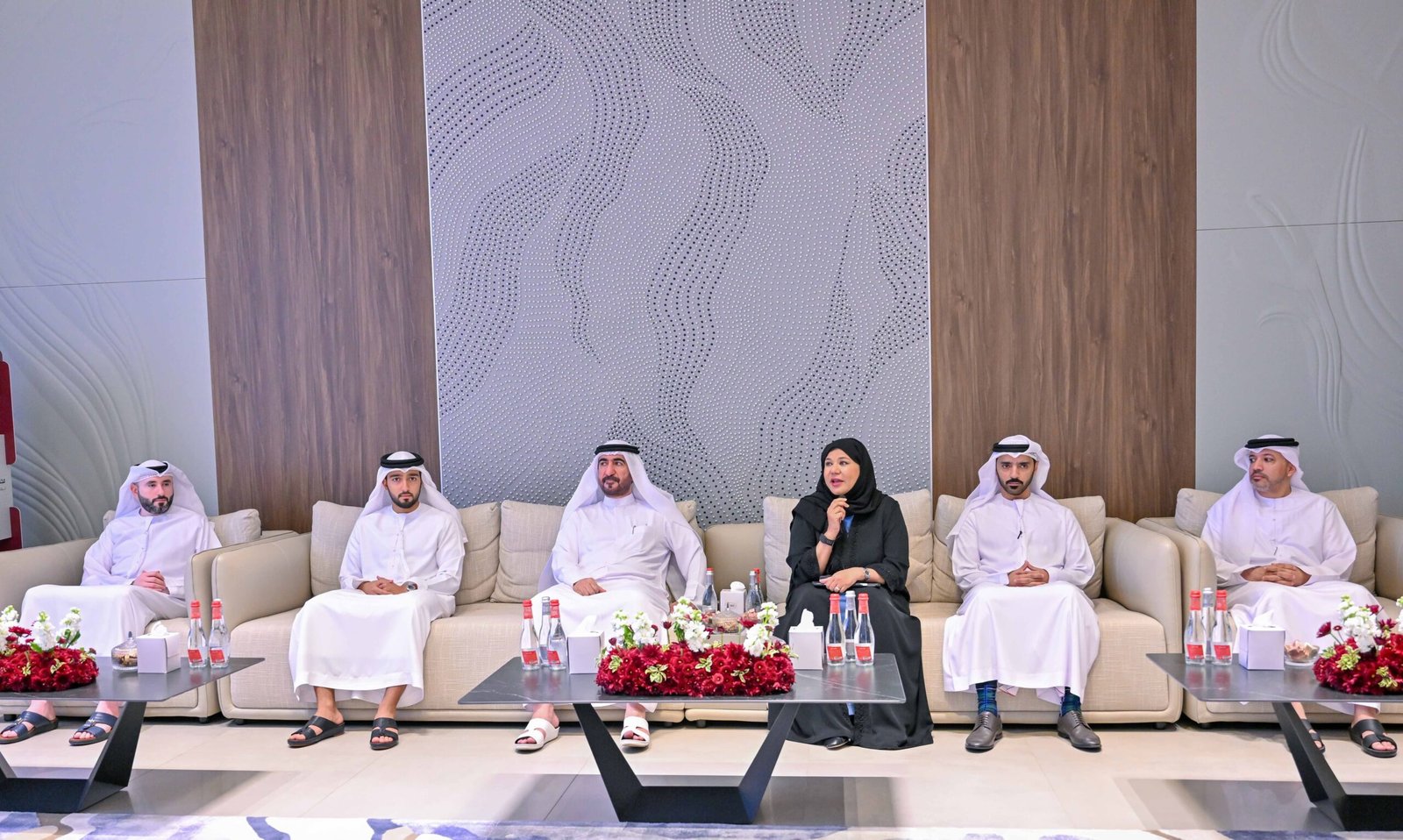 عجمان تستضيف ثاني محطات مبادرة "نواة المجتمع" بجلسة "الأسرة بين القيم والواقع" 1 عجمان