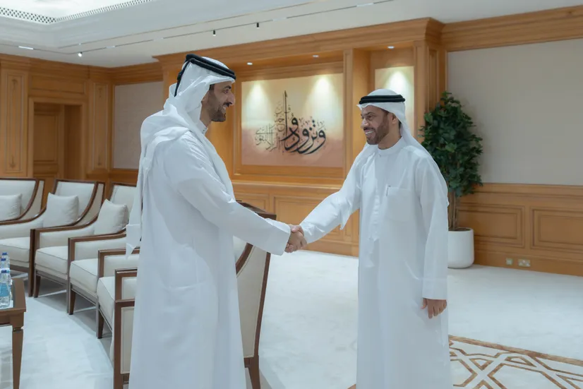 سلطان بن أحمد القاسمي يستقبل مدير عام الاتحاد للمعلومات الائتمانية 1 سلطان بن أحمد القاسمي