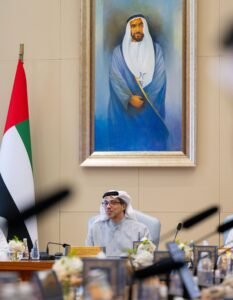 المجلس الوزاري للذكاء الاصطناعي والتنمية برئاسة منصور بن زايد يستعرض المرحلة الثانية من مشروع الذكاء الاصطناعي المساعد 3 المجلس الوزاري للذكاء الاصطناعي والتنمية برئاسة منصور بن زايد يستعرض المرحلة الثانية من مشروع الذكاء الاصطناعي المساعد