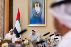 المجلس الوزاري للذكاء الاصطناعي والتنمية برئاسة منصور بن زايد يستعرض المرحلة الثانية من مشروع الذكاء الاصطناعي المساعد 2 المجلس الوزاري للذكاء الاصطناعي والتنمية برئاسة منصور بن زايد يستعرض المرحلة الثانية من مشروع الذكاء الاصطناعي المساعد