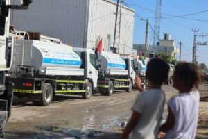 بمساهمة من دار البر والفجيرة الخيرية.. عملية الفارس الشهم (3) تُقدم (9) صهاريج مياه لمصلحة المياه بقطاع غزة 3 بمساهمة من دار البر والفجيرة الخيرية.. عملية الفارس الشهم (3) تُقدم (9) صهاريج مياه لمصلحة المياه بقطاع غزة