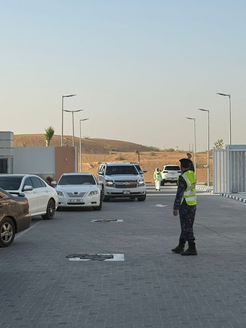 شرطة أم القيوين تعزز السلامة المرورية مع انطلاق العام الدراسي 1 شرطة أم القيوين