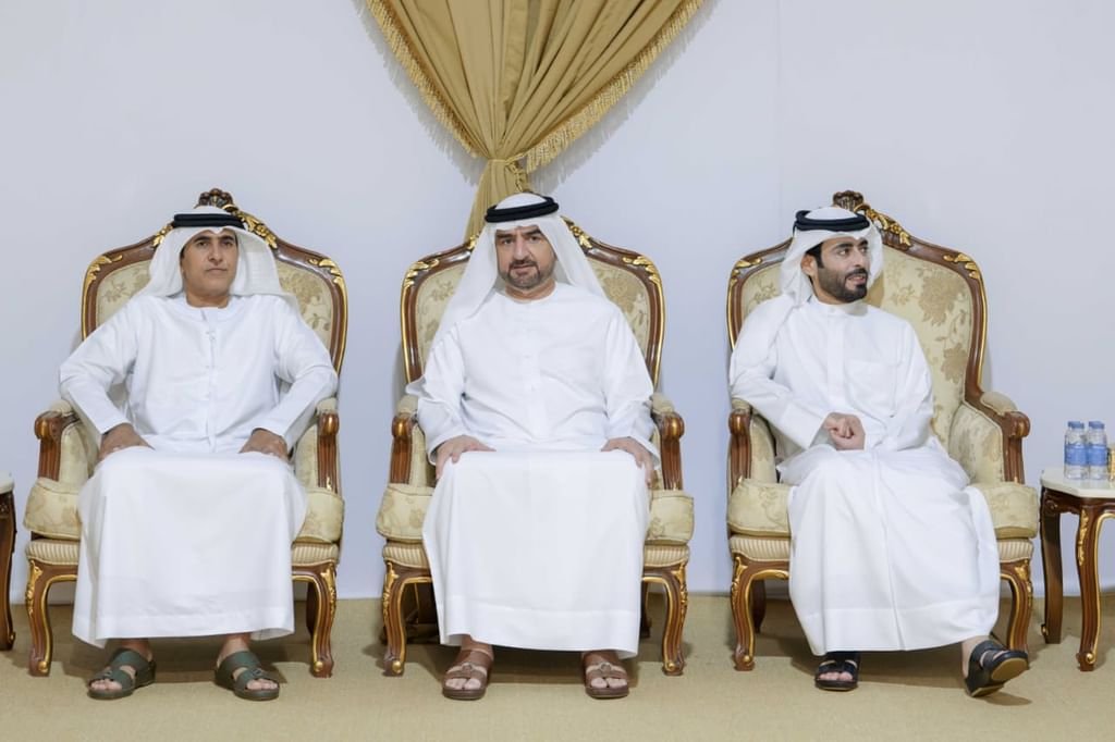 سالم بن سلطان يقدم واجب العزاء في وفاة الشيخ محمد بن سالم بن سلطان القاسمي 1 سالم بن سلطان
