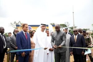 رئيس الغابون يستقبل ثاني الزيودي .. ويؤكد حرص بلاده على تطوير الشراكة التجارية والإستثمارية مع الإمارات