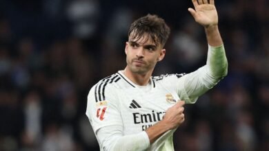 صحفي إسباني يطالب ريال مدريد بطرد أسينسيو