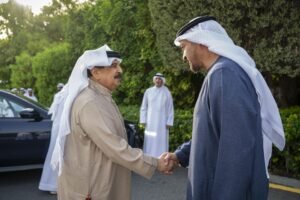 رئيس الدولة يلتقي ملك البحرين بحضور محمد بن راشد 5 رئيس الدولة يلتقي ملك البحرين بحضور محمد بن راشد