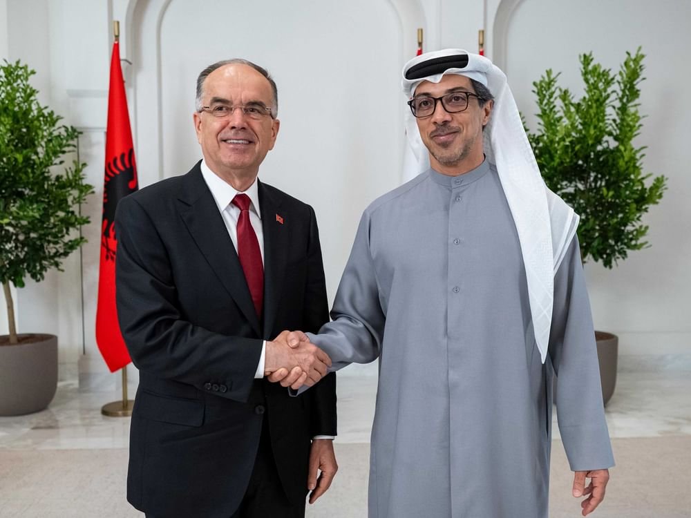 منصور بن زايد يستقبل الرئيس الألباني 1 منصور بن زايد يستقبل الرئيس الألباني