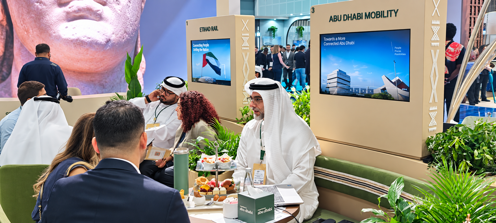 مركز النقل المتكامل يستعرض خدمات التنقل والحلول الرقمية في «سوق السفر العربي 2026» 1 مركز النقل المتكامل