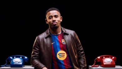 برشلونة يتعاقد مع المهاجم البرازيلي جيسوس