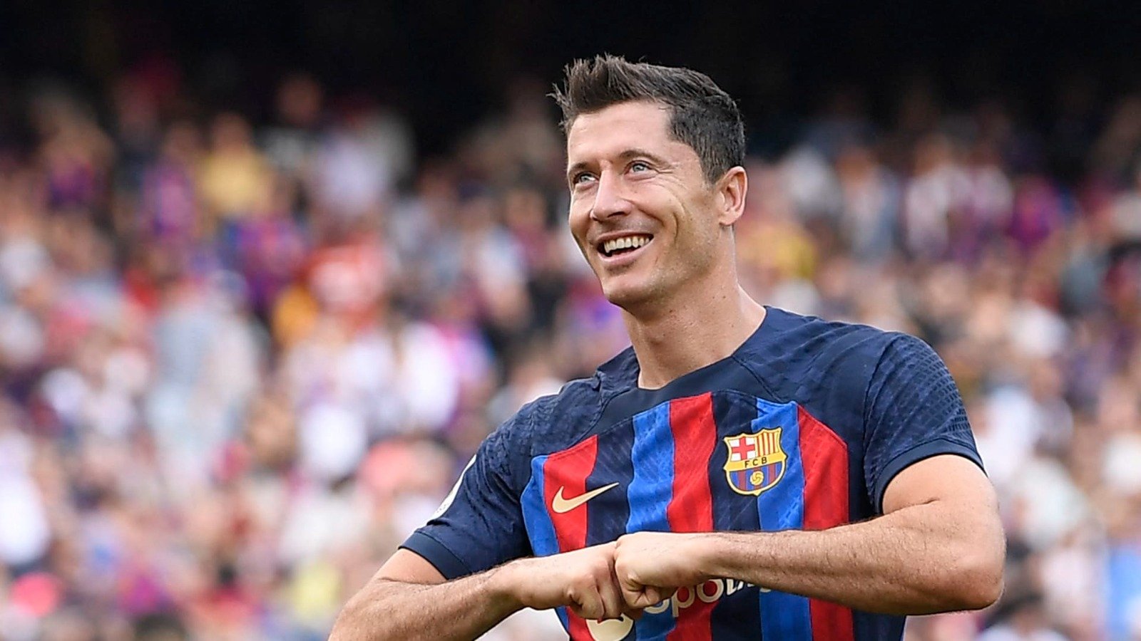 ليفاندوفسكي: قلبي مع برشلونة.. لكن ريال مدريد أصبح أقوى 1 ليفاندوفسكي: قلبي مع برشلونة.. لكن ريال مدريد أصبح أقوى