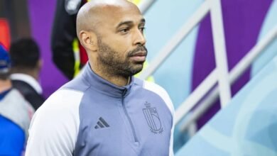 هنري يعترف: برشلونة فريق "مرعب" حاليًا