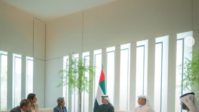خالد بن محمد بن زايد يلتقي رئيس مجلس إدارة شركة "إي إم دي" لحلول الذكاء الاصطناعي 4 خالد بن محمد بن زايد
