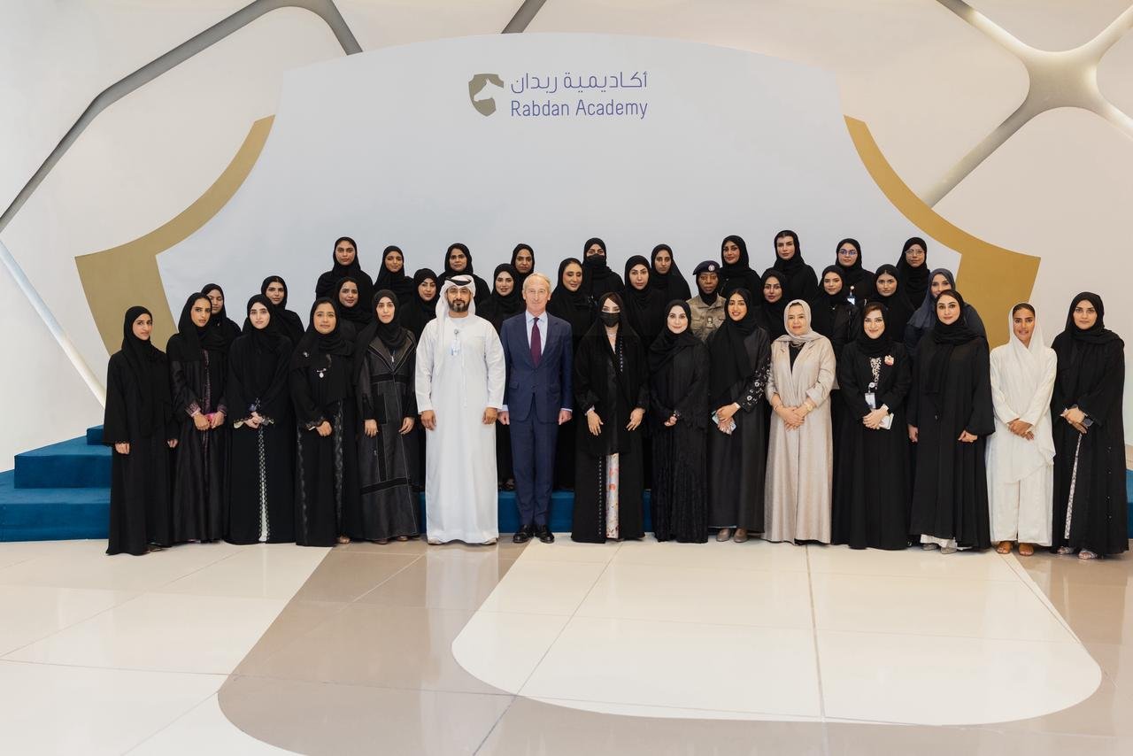 أكاديمية ربدان تحتفي بيوم المرأة الإماراتية وتستعرض إسهاماتها في القيادة والجاهزية وصناعة المستقبل 1 أكاديمية ربدان تحتفي بيوم المرأة الإماراتية وتستعرض إسهاماتها في القيادة والجاهزية وصناعة المستقبل