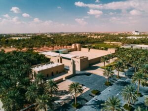 دائرة الثقافة والسياحة – أبوظبي تُعلن المواعيد الجديدة لمؤتمر تيرا العالمي للعمارة الترابية 2027 في مدينة العين 2 دائرة الثقافة والسياحة – أبوظبي تُعلن المواعيد الجديدة لمؤتمر تيرا العالمي للعمارة الترابية 2027 في مدينة العين