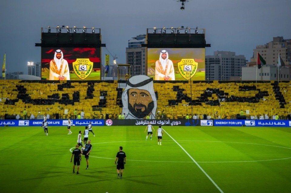 الحزن يخيم على الوسط الرياضي بعد وفاة رئيس الوصل 1 الحزن