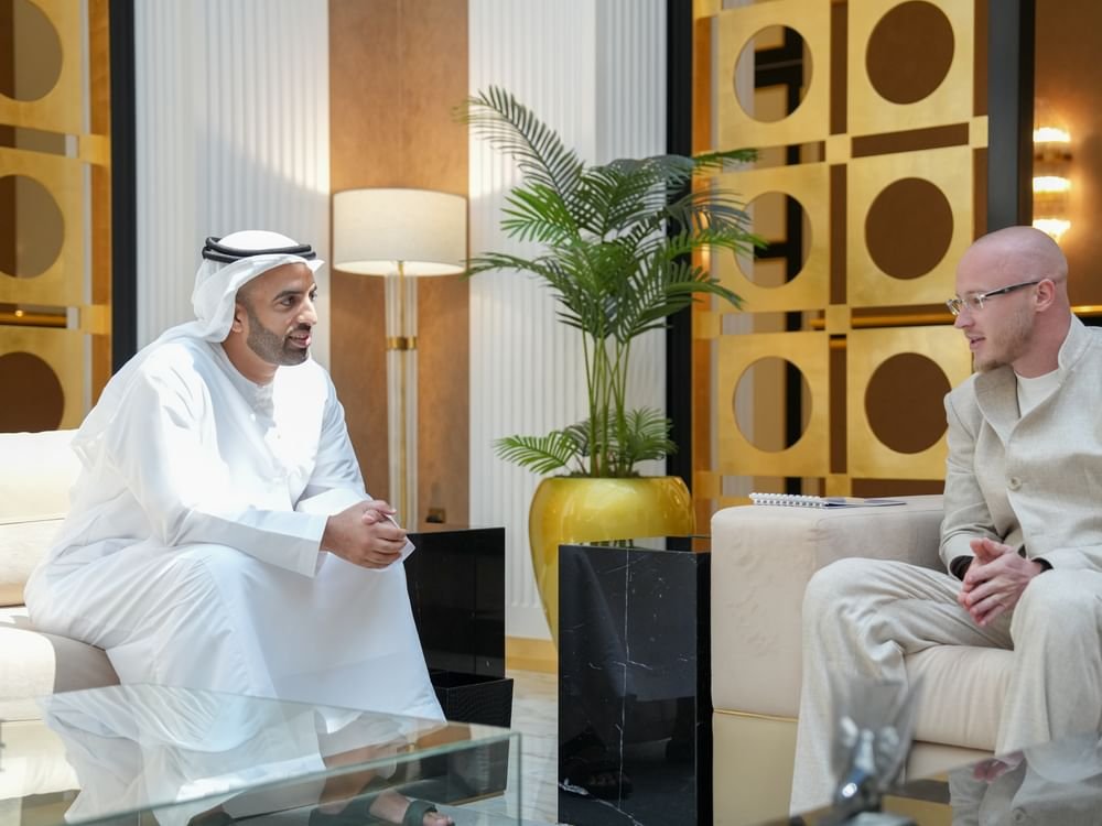 ولي عهد رأس الخيمة يستقبل الرئيس التنفيذي ورئيس مجلس إدارة مجموعة "UKM" 1 ولي عهد رأس الخيمة يستقبل الرئيس التنفيذي ورئيس مجلس إدارة مجموعة "UKM"
