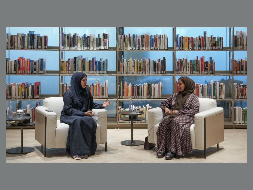 لبنى القاسمي تستعرض في جلسة حوارية دور المرأة الإماراتية في القيادة وصناعة الأثر 1 لبنى القاسمي تستعرض في جلسة حوارية دور المرأة الإماراتية في القيادة وصناعة الأثر