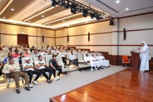 نادي دبا الحصن يعزز ثقافة العمل الجماعي في لقاء «معاً نصنع الفوز»