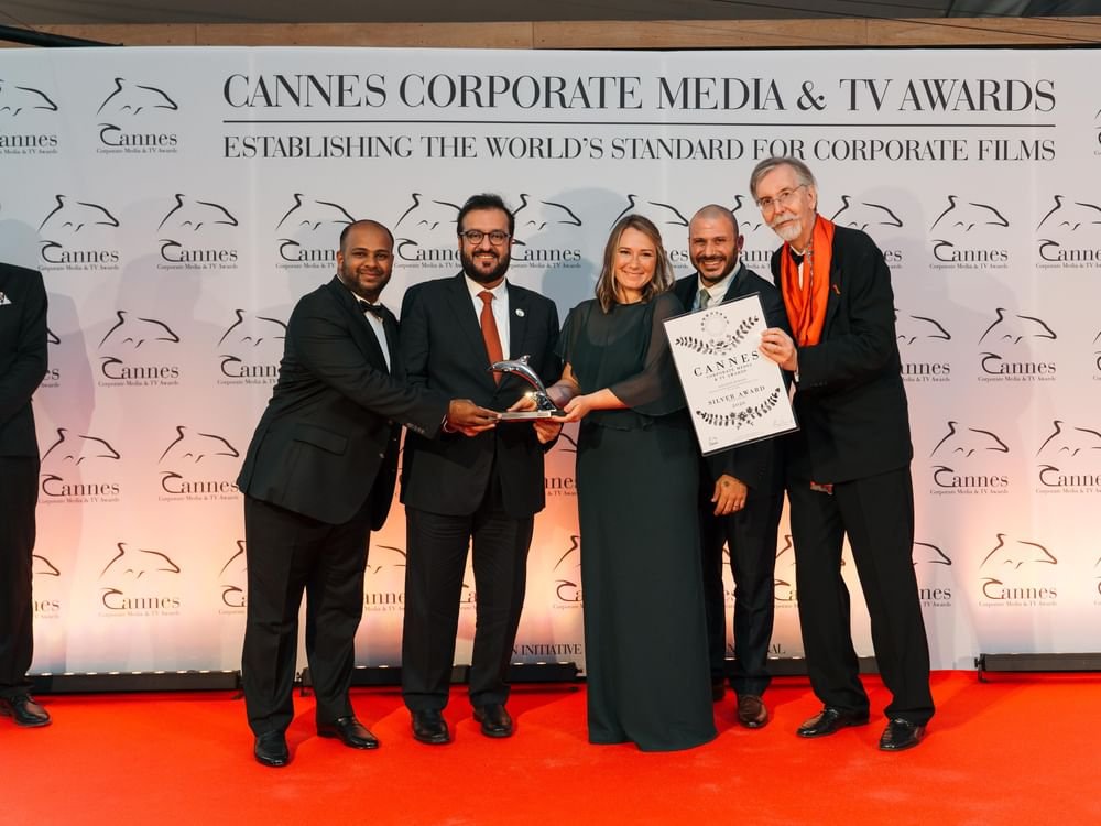 فيلم "ويبقى الأمل" لمجلس الشؤون الإنسانية الدولية يفوز بجائزة "كان للإعلام 2026" 1 فيلم "ويبقى الأمل" لمجلس الشؤون الإنسانية الدولية يفوز بجائزة "كان للإعلام 2026"