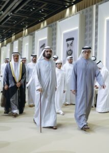 محمد بن راشد ومنصور بن زايد وحمدان بن محمد يحضرون أفراح المنصوري والغرير