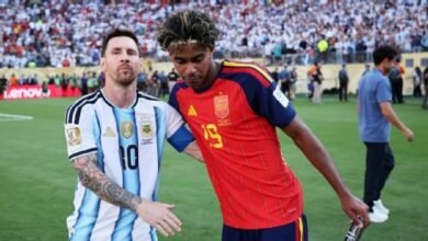 كلمات مؤثرة.. يامال يكشف حديثه مع ميسي بعد نهائي كأس العالم 2 يامال وميسي