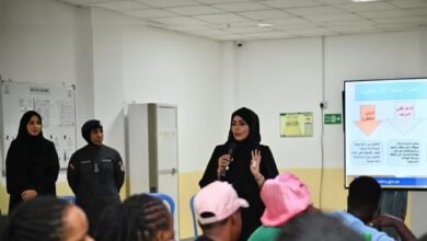 شرطة أبوظبي تعزز الوعي بمخاطر الاحتيال الإلكتروني للعمال 2 شرطة أبوظبي تعزز الوعي بمخاطر الاحتيال الإلكتروني للعمال