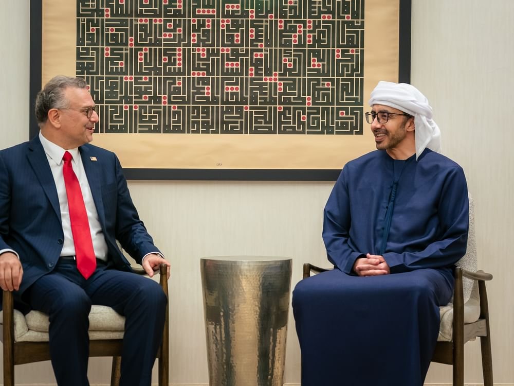 عبدالله بن زايد يستقبل مستشار الرئيس الأمريكي للشؤون العربية والأفريقية 1 عبدالله بن زايد يستقبل مستشار الرئيس الأمريكي للشؤون العربية والأفريقية
