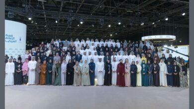 أحمد بن محمد يشهد تخريج دفعات جديدة من 4 برامج إعلامية متخصصة خلال "قمة الإعلام العربي 2026"