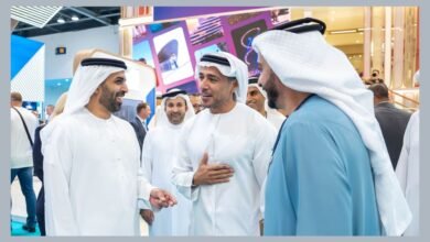 أحمد بن سعود يزور جناح رأس الخيمة في «سوق السفر العربي» بدورته الـ 33
