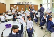 شرطة عجمان تنفذ بنجاح خطة مرورية متكاملة ضمن حملة "طريق آمن لطلابنا" 24 شرطة عجمان تنفذ بنجاح خطة مرورية متكاملة ضمن حملة "طريق آمن لطلابنا"