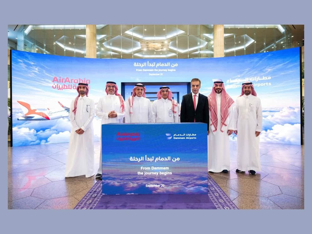 تحالف بقيادة العربية للطيران يطلق أولى رحلاته من مطار الملك فهد الدولي 1 تحالف بقيادة العربية للطيران يطلق أولى رحلاته من مطار الملك فهد الدولي