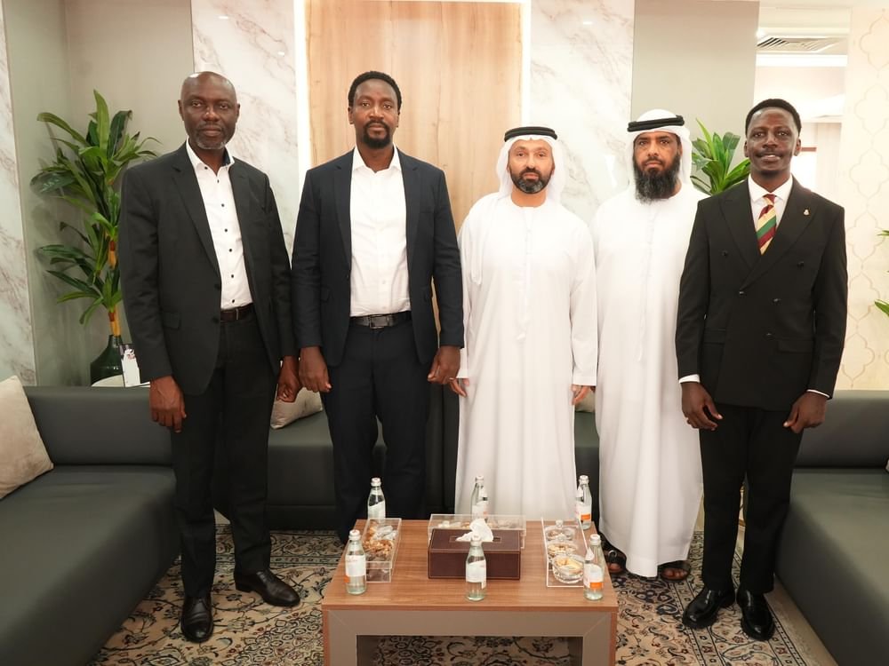 محمد بن حمد بن سيف الشرقي يستقبل ملك بوسوغا ويبحثان تعزيز التعاون المشترك 1 محمد بن حمد بن سيف الشرقي يستقبل ملك بوسوغا ويبحثان تعزيز التعاون المشترك