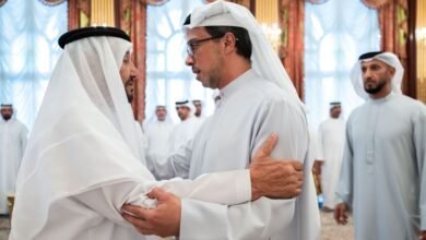 منصور بن زايد يقدم واجب العزاء في وفاة حرم محمد بن بطي آل حامد 3 منصور بن زايد يقدم واجب العزاء في وفاة حرم محمد بن بطي آل حامد
